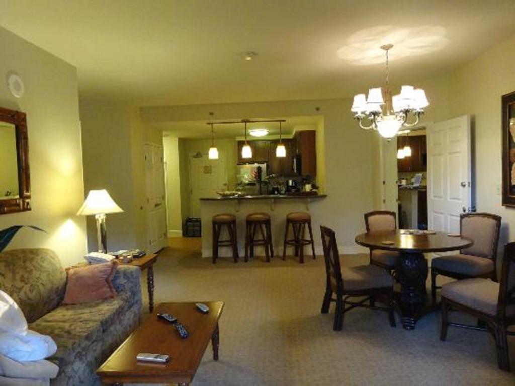 At Tahiti Village And Spa-no Fee Apartahotel